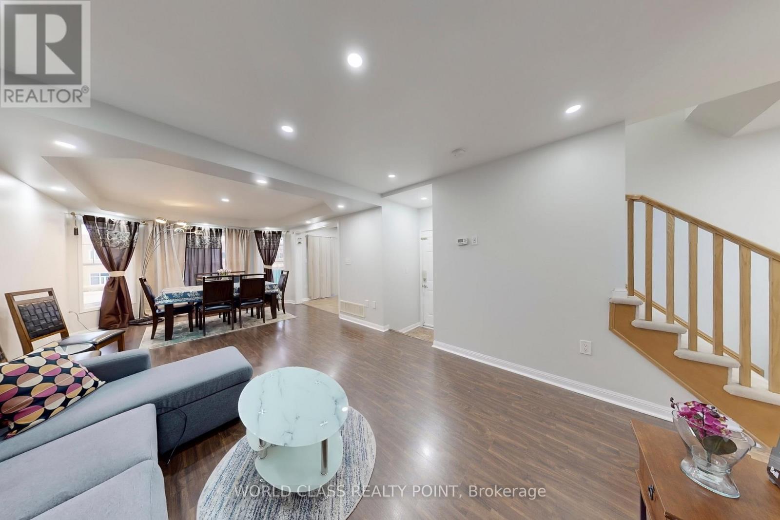 382 Pringle Avenue, Milton, ON - Indoor