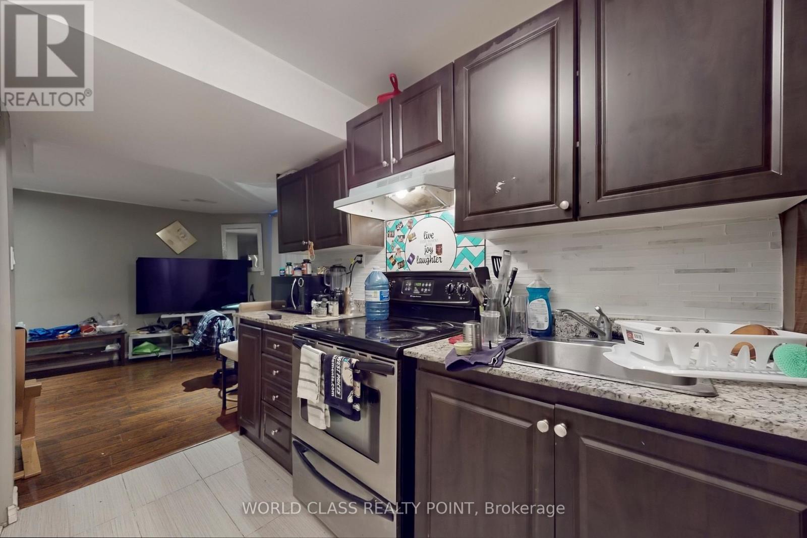 382 Pringle Avenue, Milton, ON - Indoor Photo Showing Kitchen