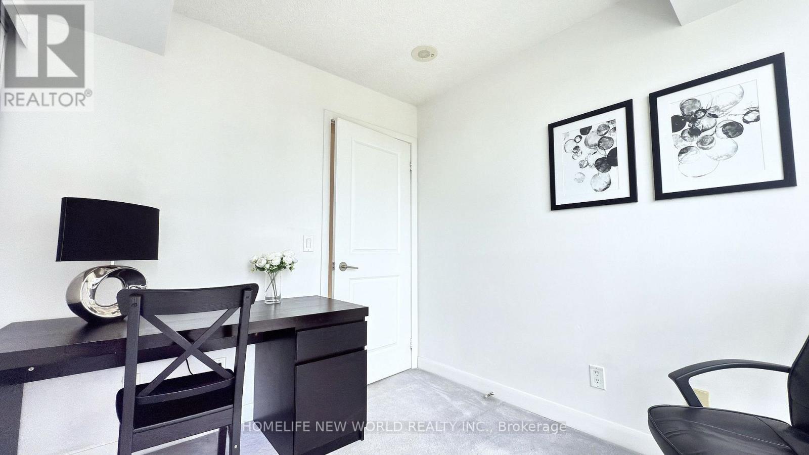 1209 - 4978 Yonge Street, Toronto, ON - Indoor