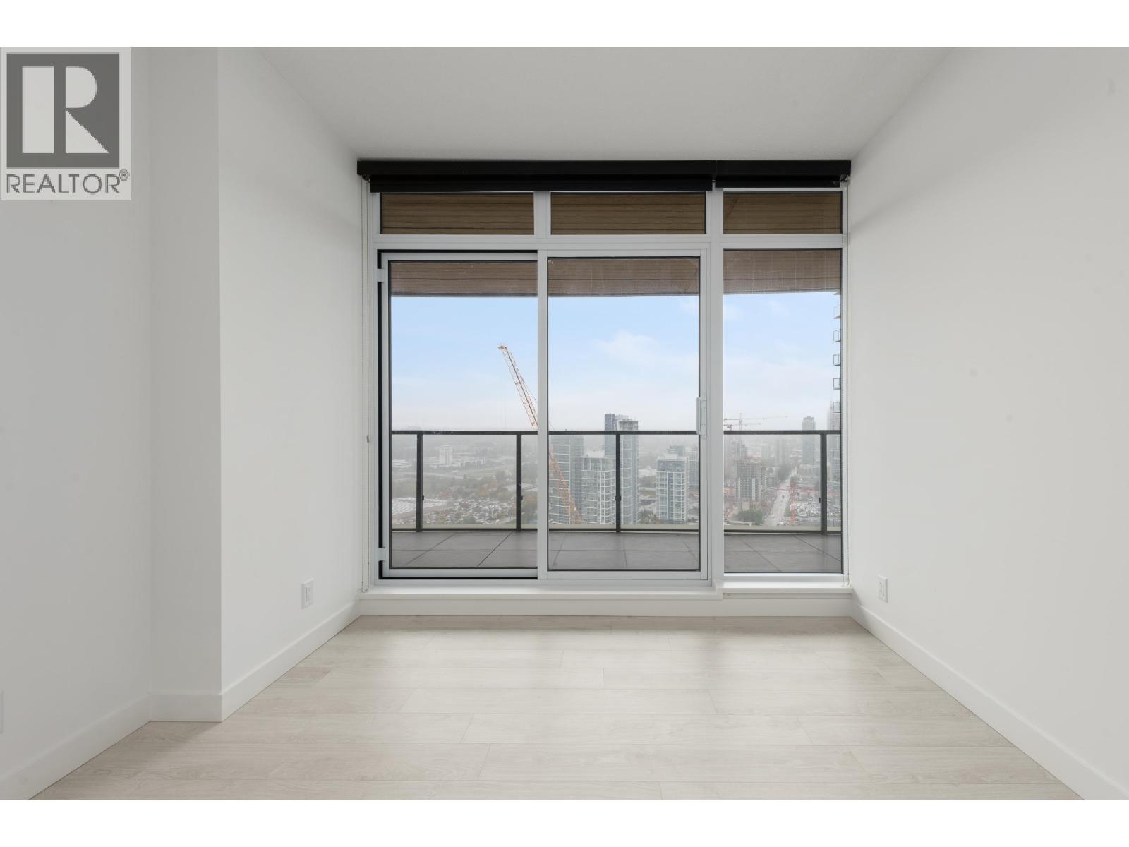 3204 4890 Lougheed Highway, Burnaby, BC - Indoor Photo Showing Other Room