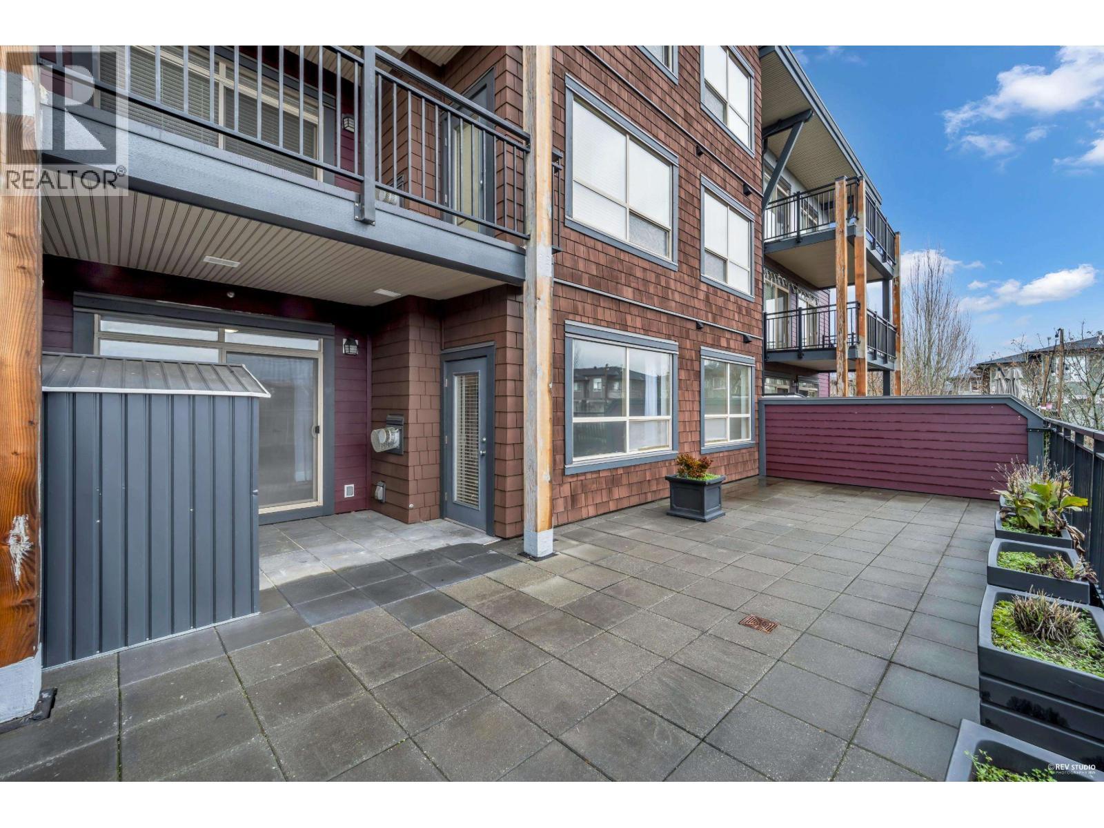 210 288 Hampton Street, New Westminster, BC - Outdoor With Exterior