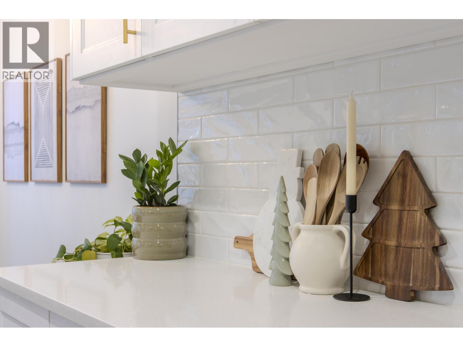 33 1500 Judd Road, Squamish, BC - Indoor