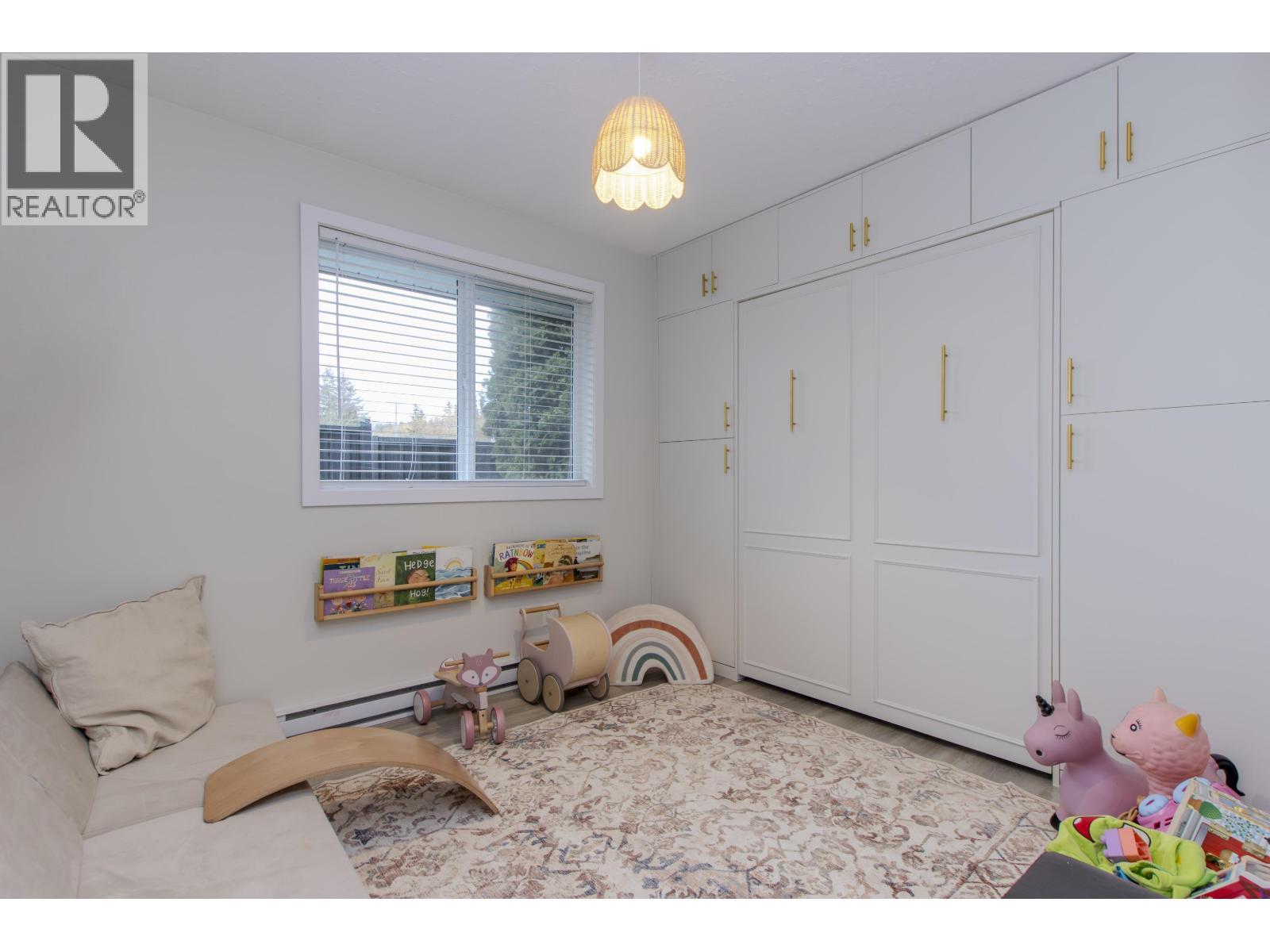 33 1500 Judd Road, Squamish, BC - Indoor