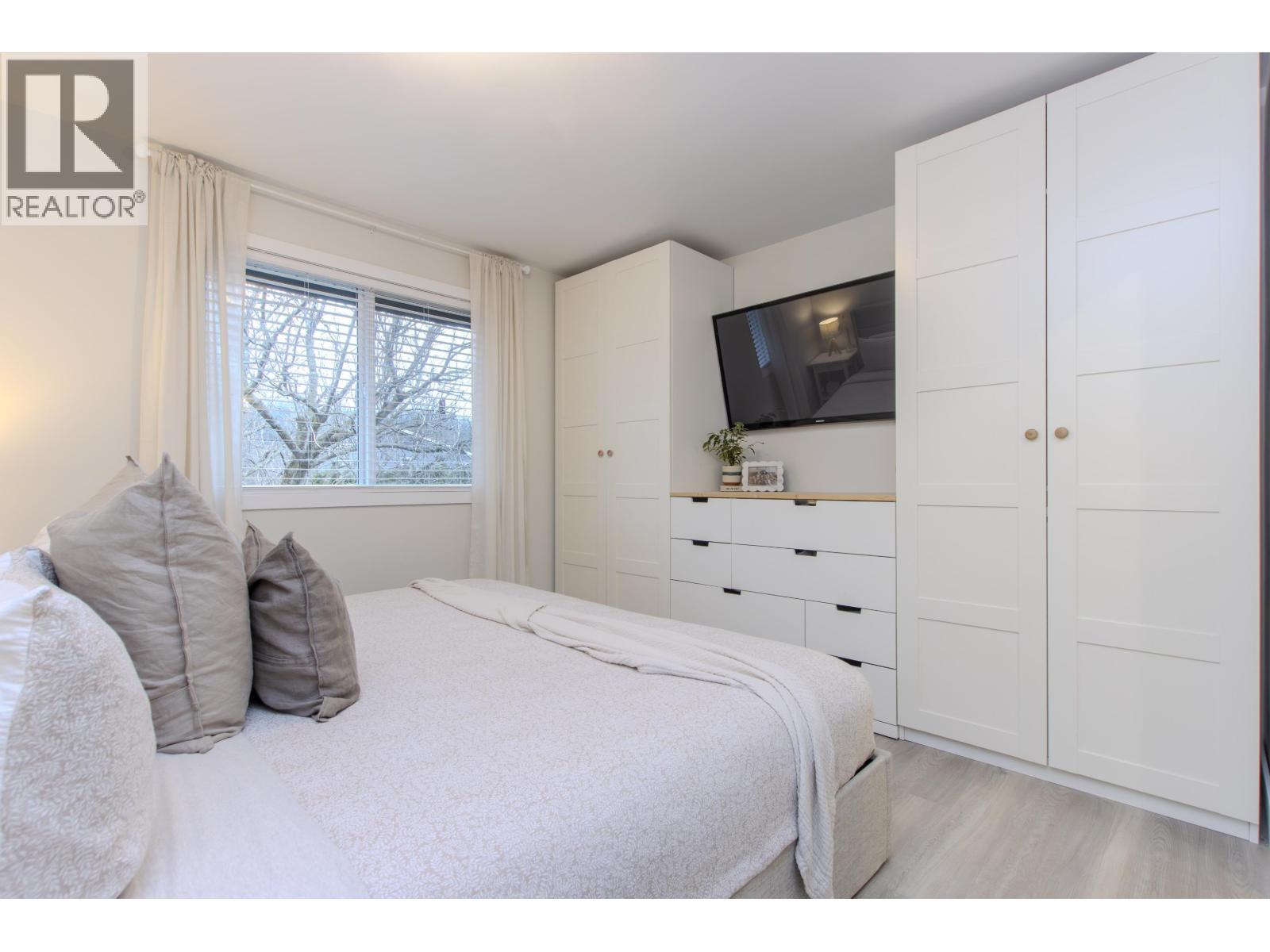 33 1500 Judd Road, Squamish, BC - Indoor Photo Showing Bedroom