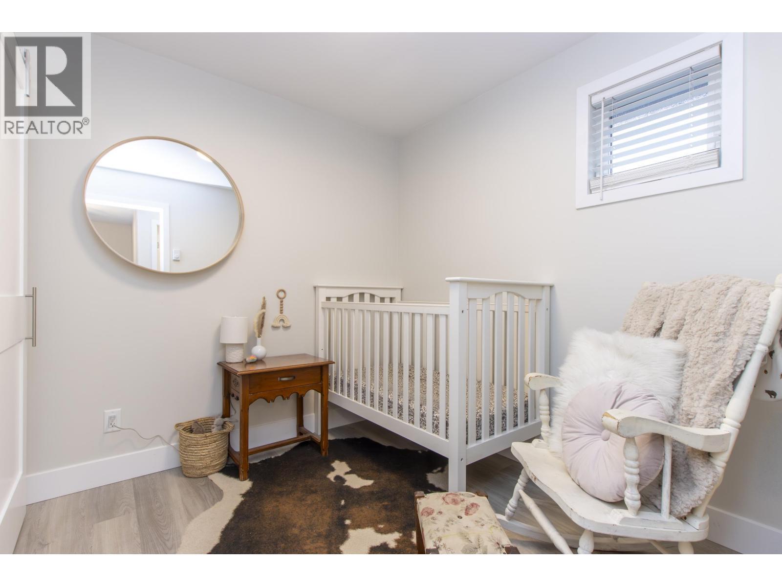 33 1500 Judd Road, Squamish, BC - Indoor Photo Showing Bedroom