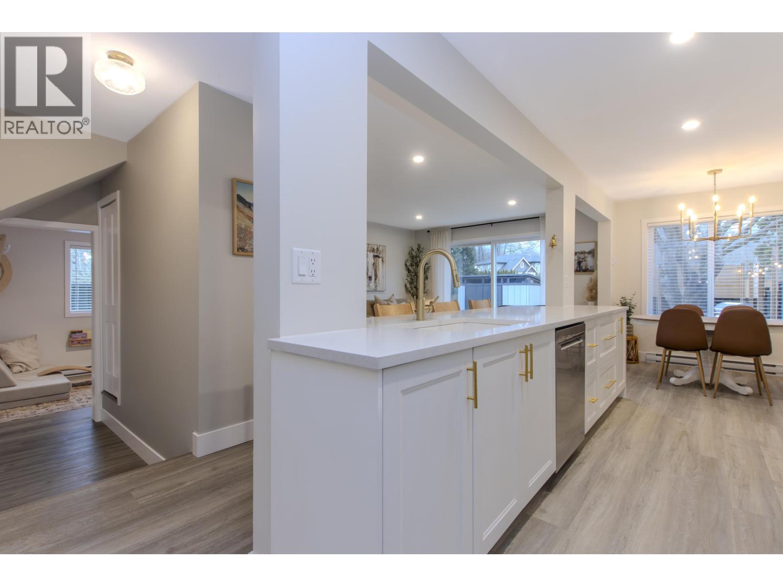 33 1500 Judd Road, Squamish, BC - Indoor