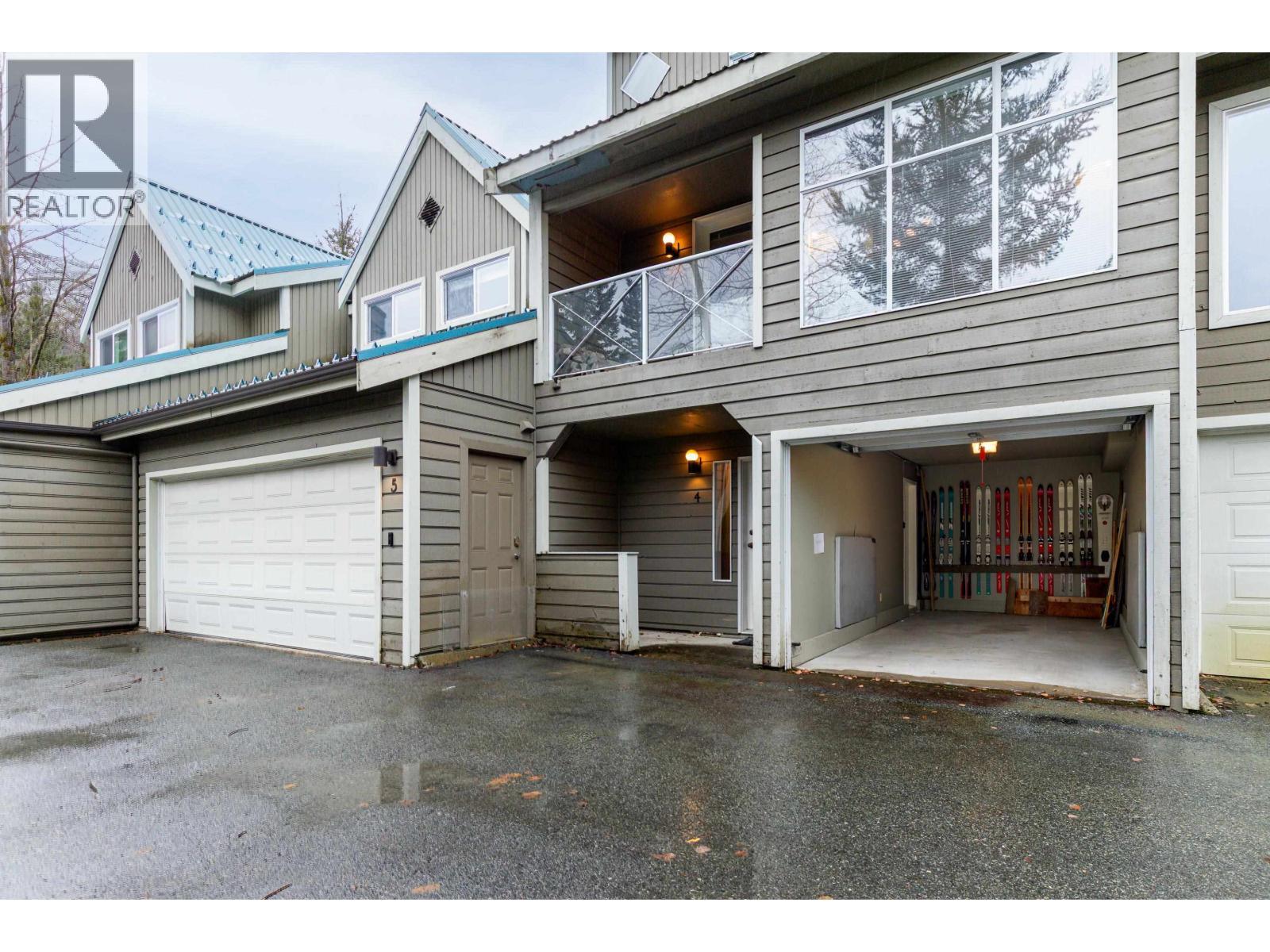 4 2134 Timber Ridge, Whistler, BC - Outdoor