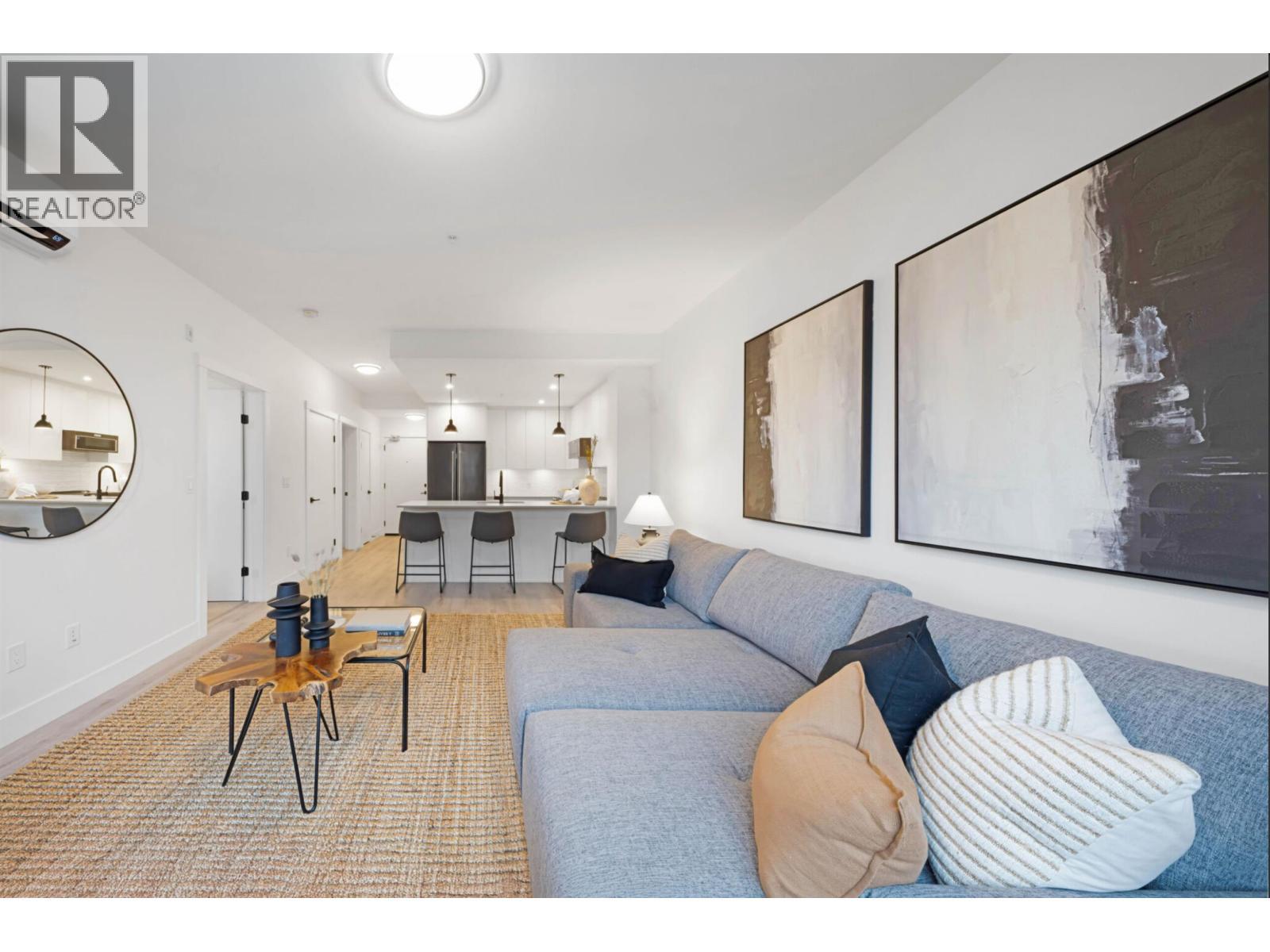 1213 2180 Kelly Avenue, Port Coquitlam, BC - Indoor Photo Showing Living Room