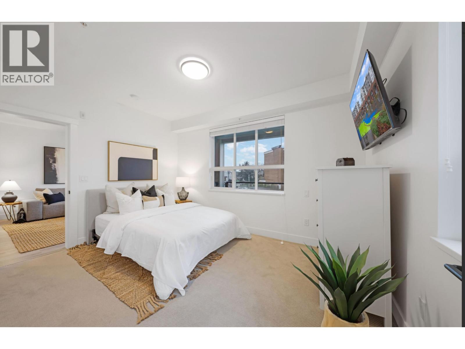 1213 2180 Kelly Avenue, Port Coquitlam, BC - Indoor Photo Showing Bedroom