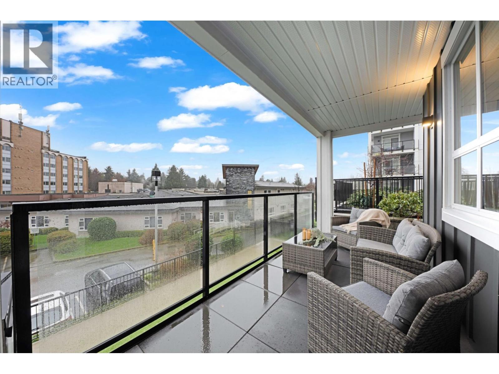 1213 2180 Kelly Avenue, Port Coquitlam, BC - Outdoor With Exterior