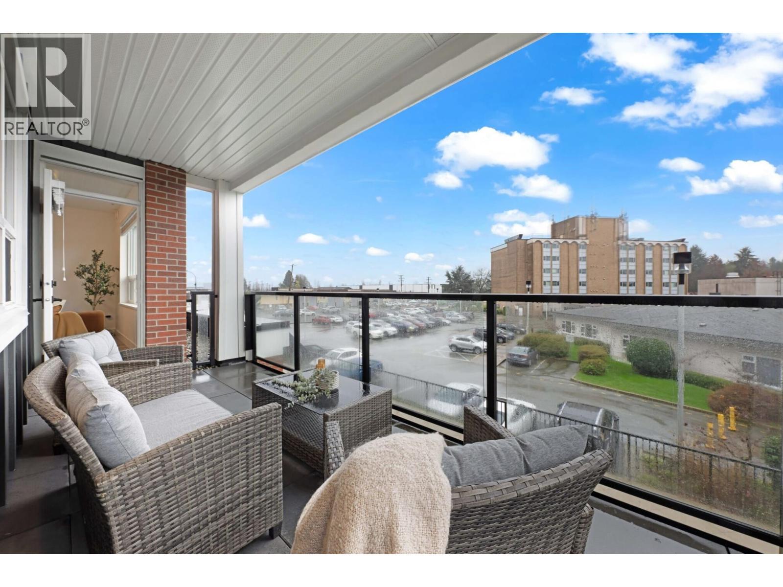 1213 2180 Kelly Avenue, Port Coquitlam, BC - Outdoor