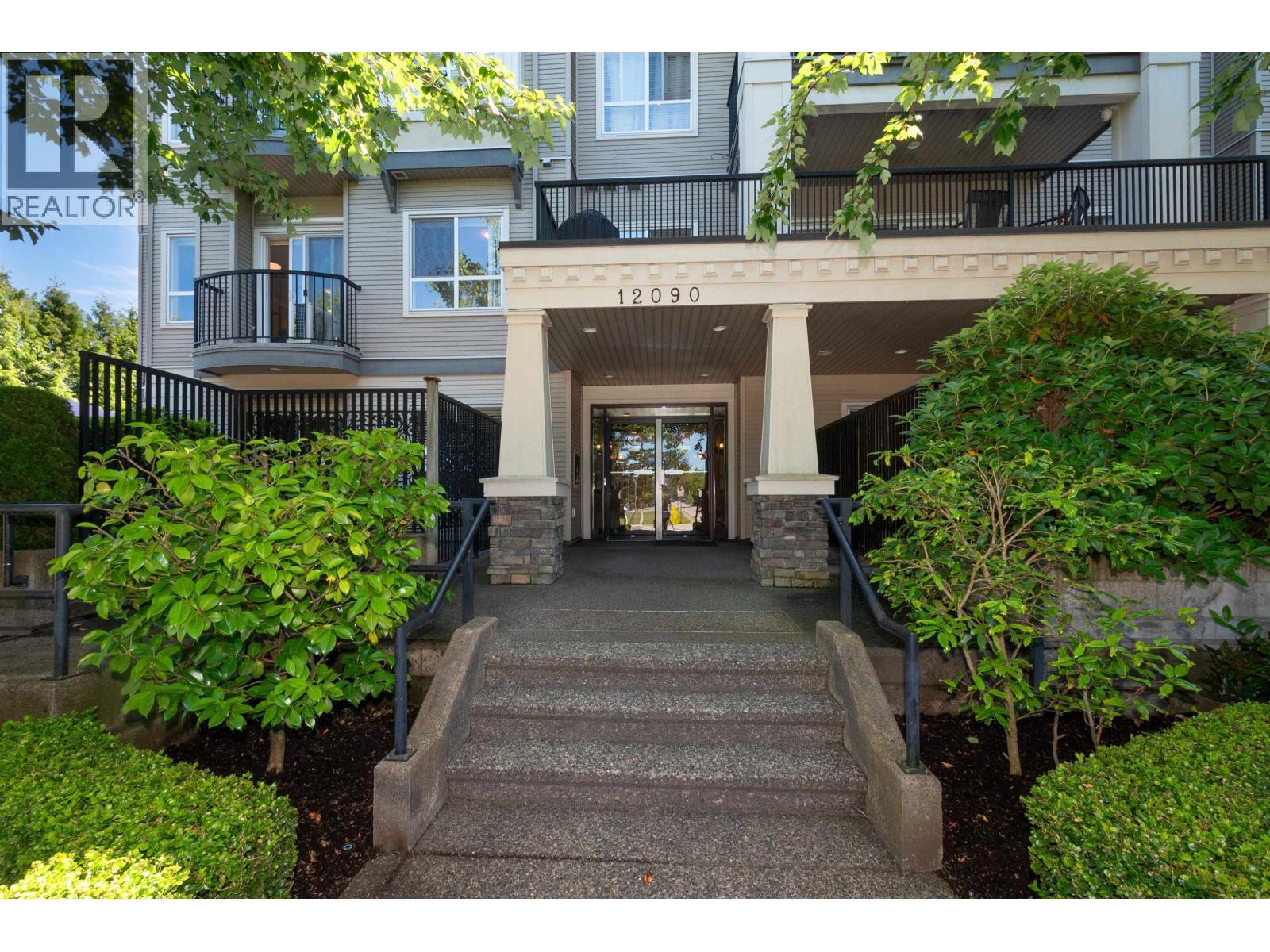 202 12090 227 Street, Maple Ridge, BC - Outdoor