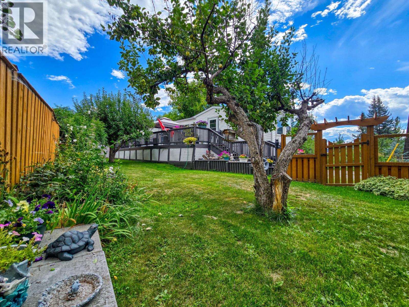 4789 Riverview Drive, Edgewater, BC