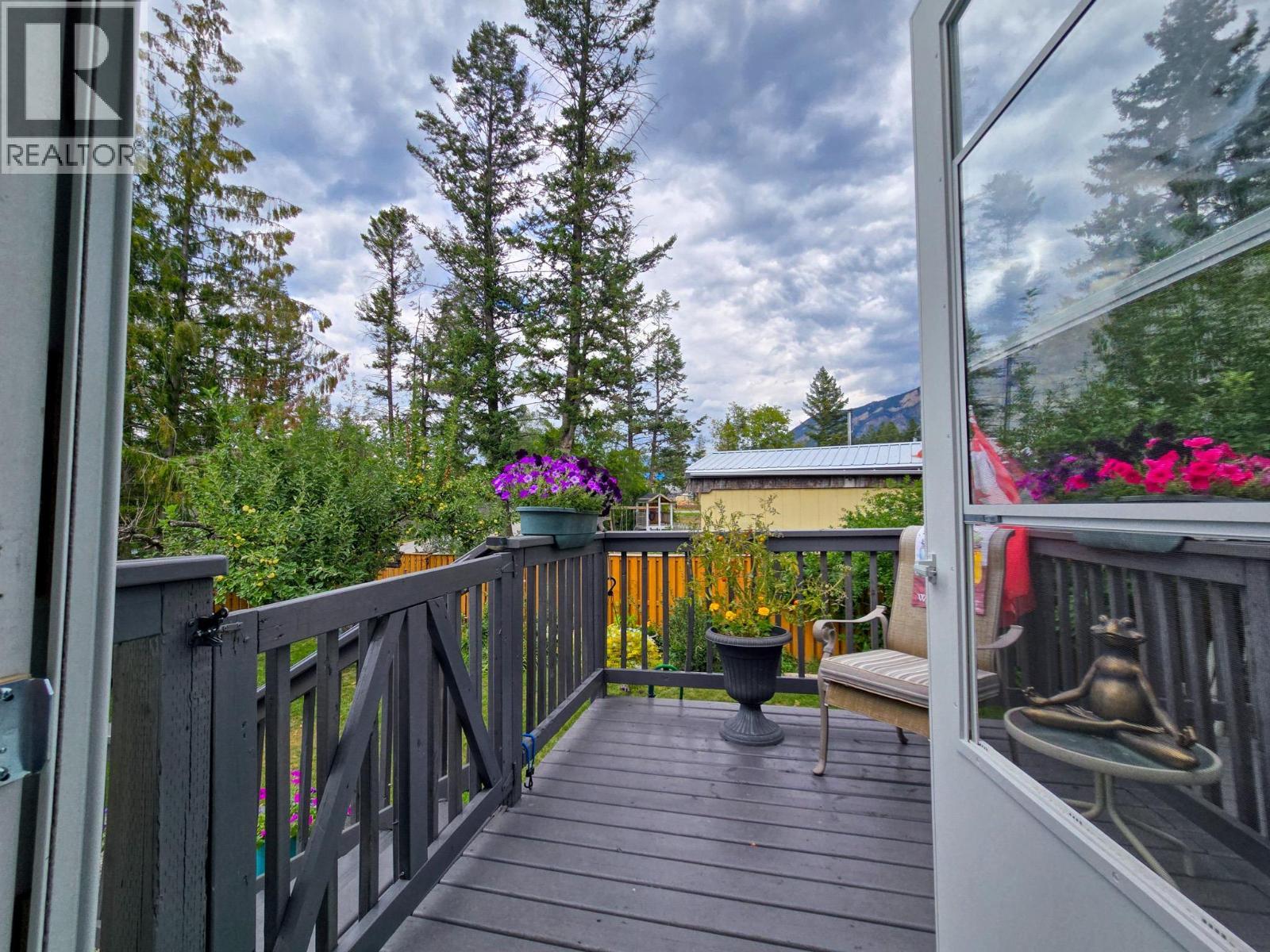 4789 Riverview Drive, Edgewater, BC