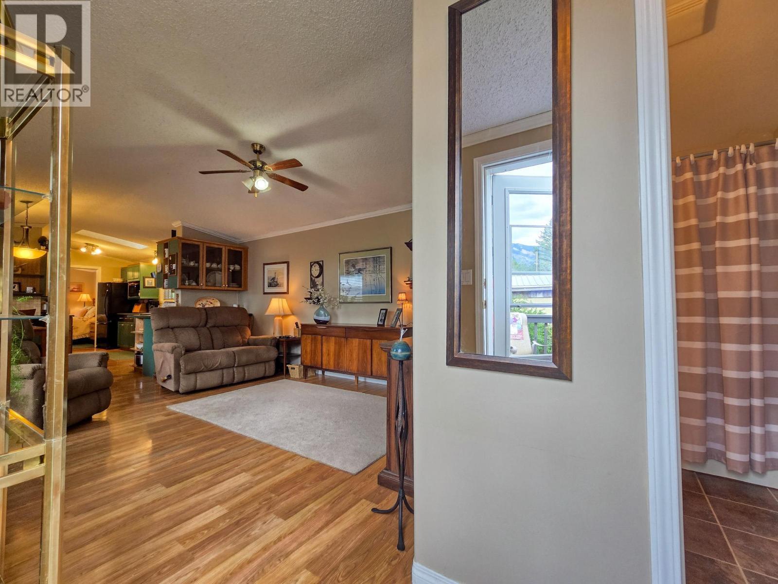 4789 Riverview Drive, Edgewater, BC