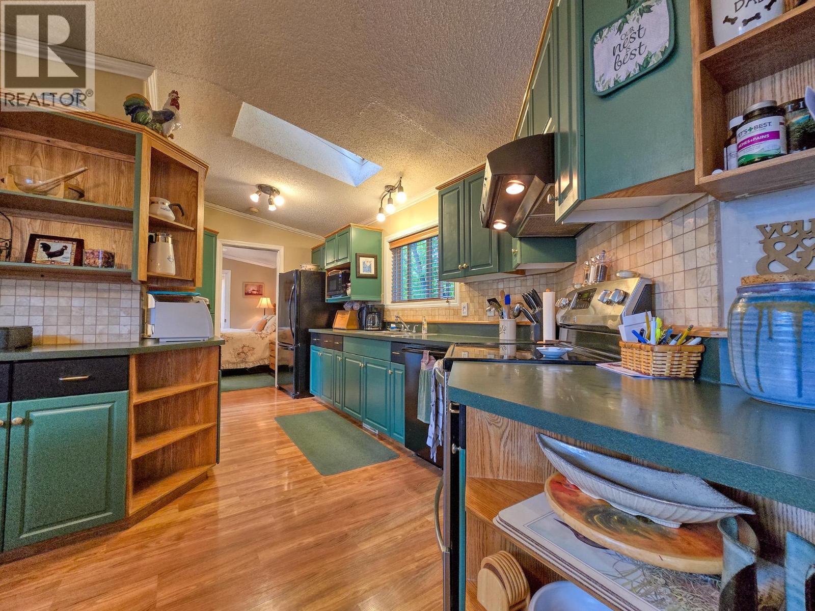 4789 Riverview Drive, Edgewater, BC