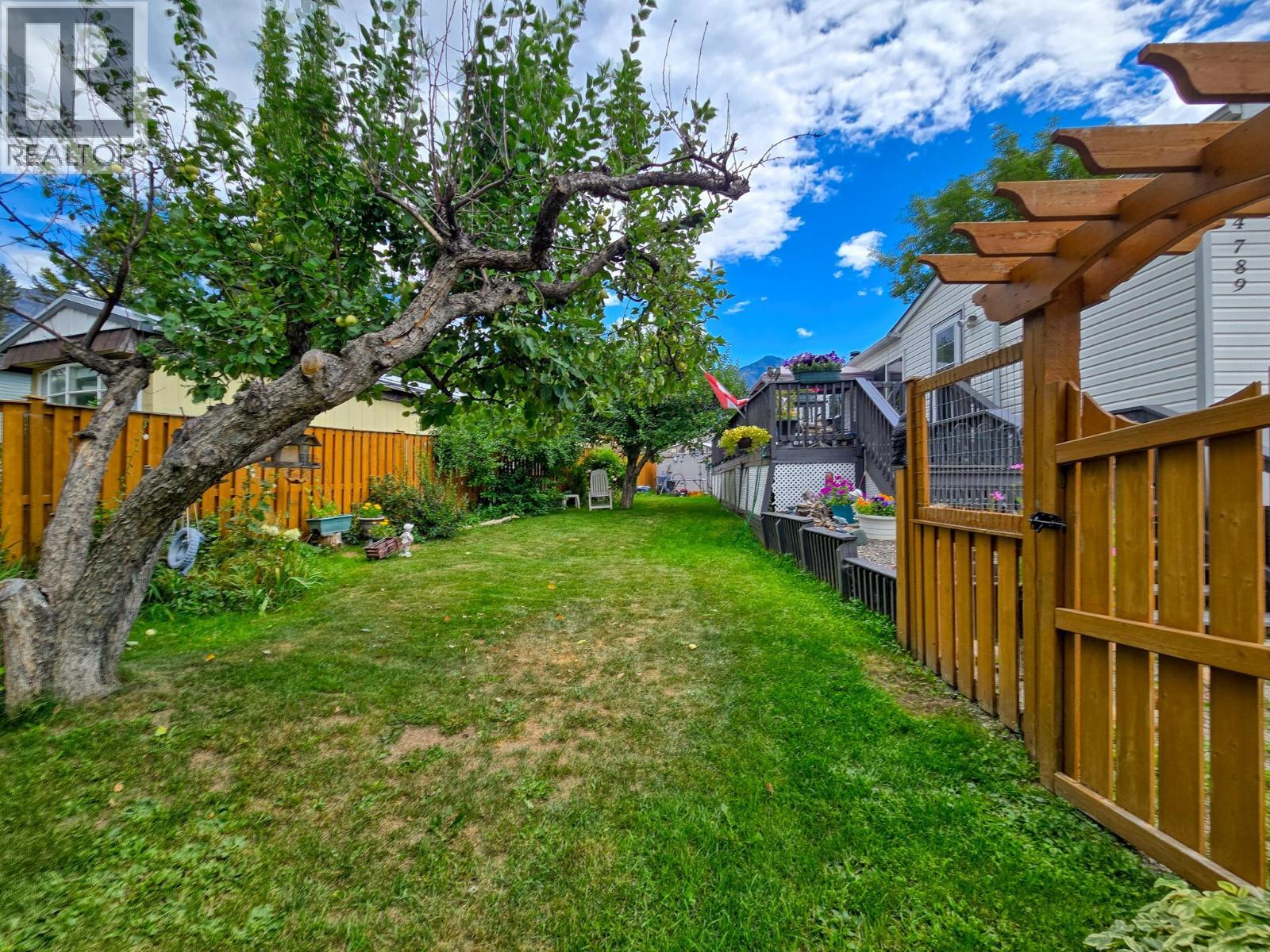 4789 Riverview Drive, Edgewater, BC