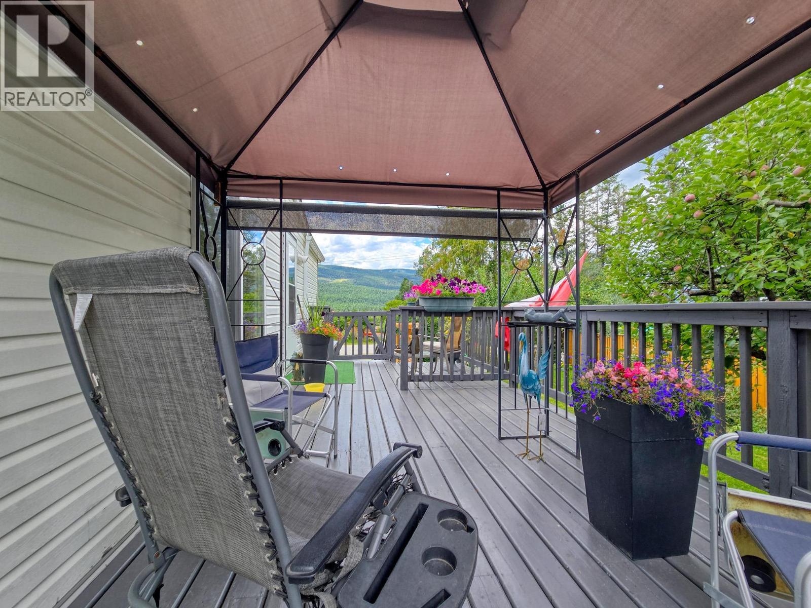 4789 Riverview Drive, Edgewater, BC