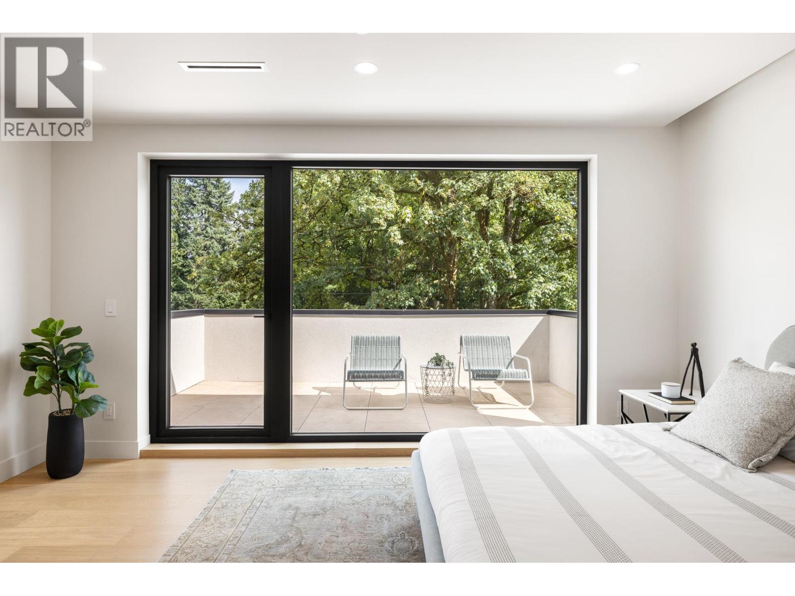 620 Kenwood Road, West Vancouver, BC - Indoor Photo Showing Bedroom