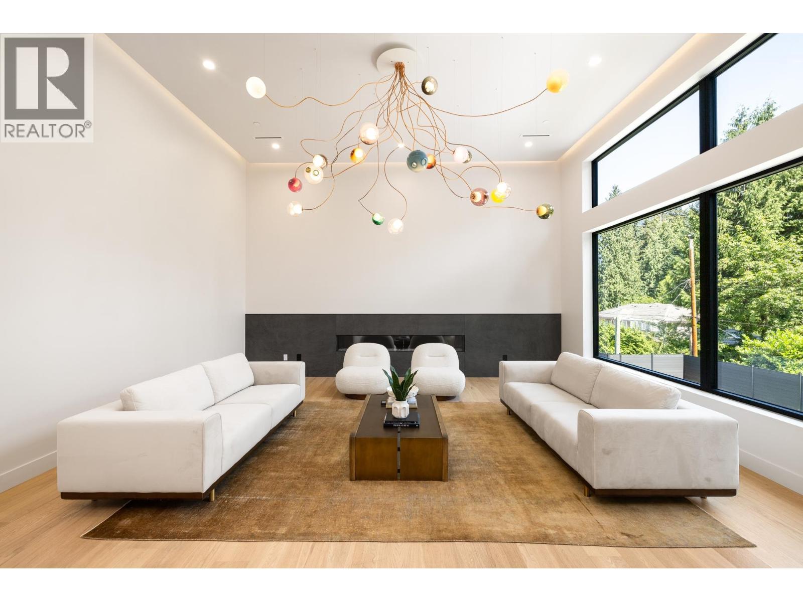 620 Kenwood Road, West Vancouver, BC - Indoor