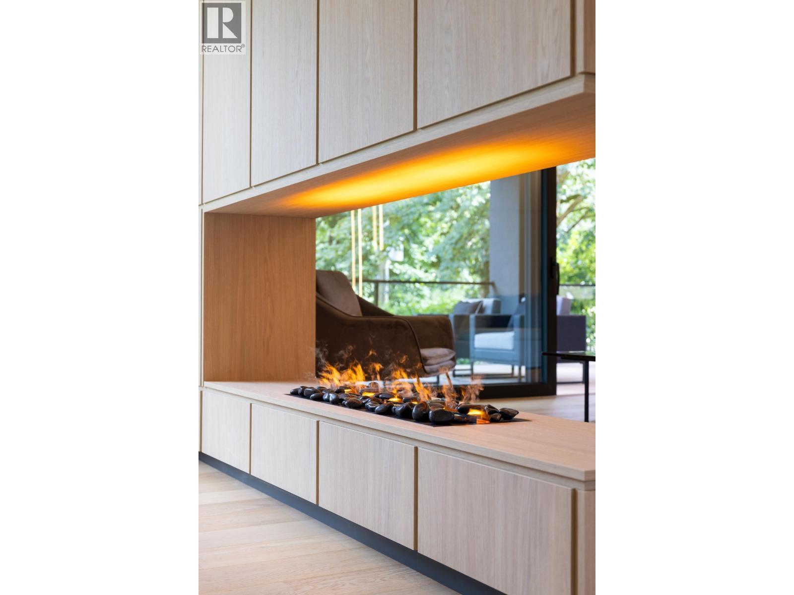 620 Kenwood Road, West Vancouver, BC - Indoor