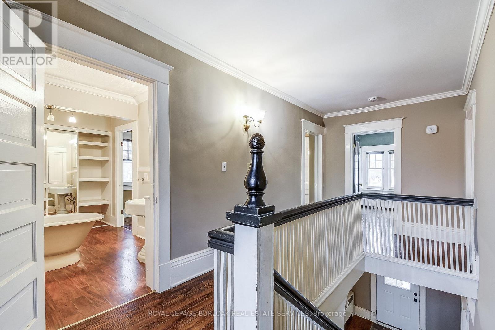 203 Broad Street W, Haldimand, ON - Indoor Photo Showing Other Room