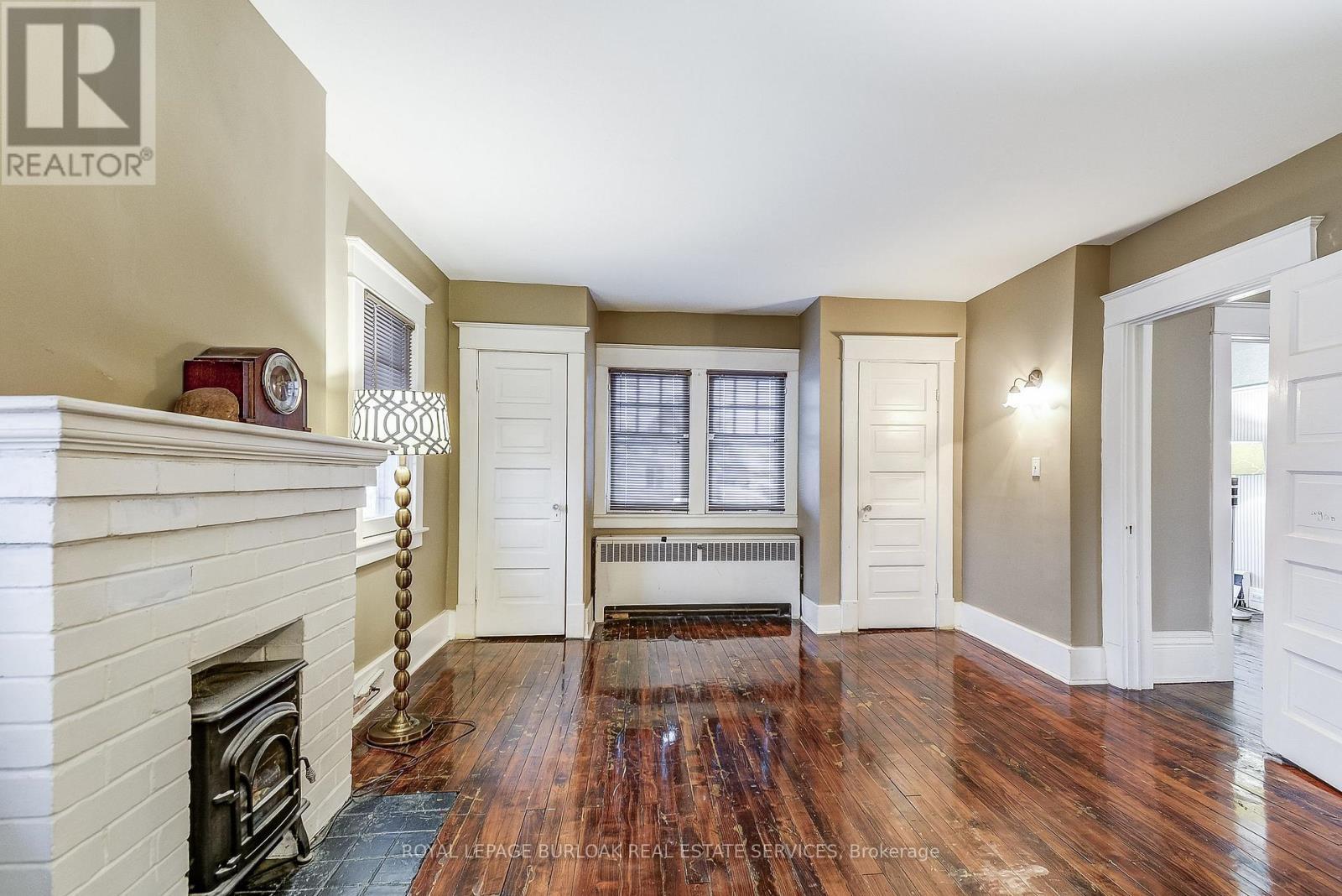 203 Broad Street W, Haldimand, ON - Indoor Photo Showing Other Room With Fireplace