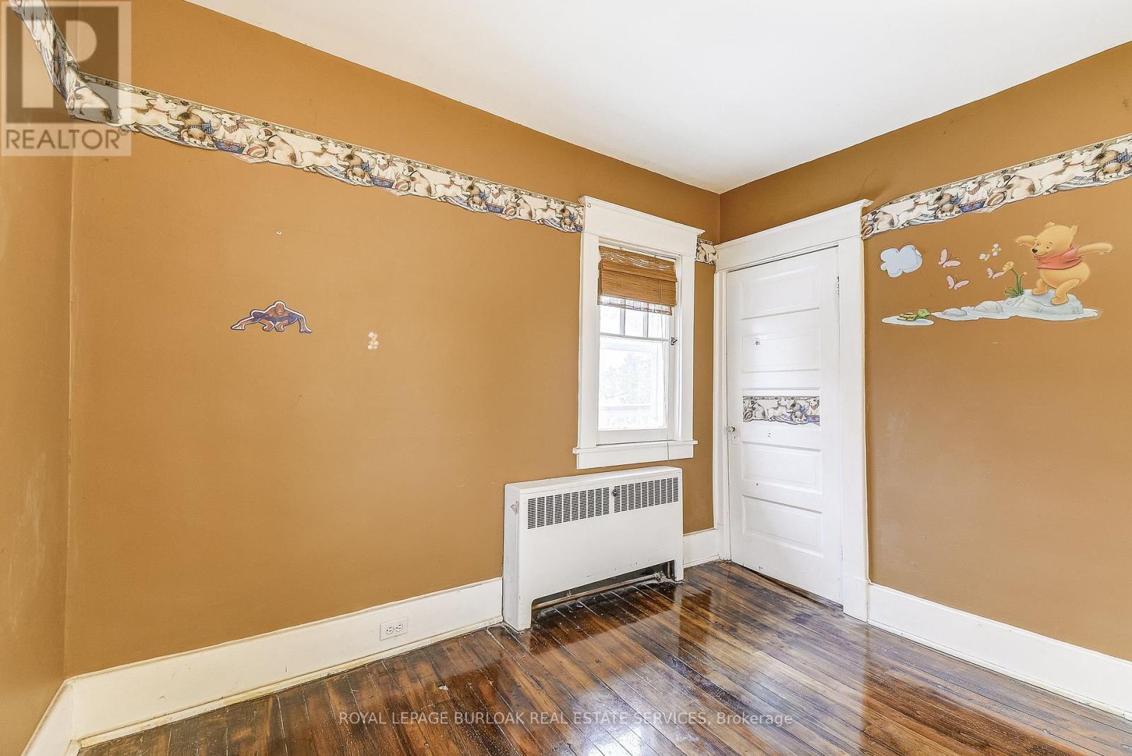 203 Broad Street W, Haldimand, ON - Indoor Photo Showing Other Room