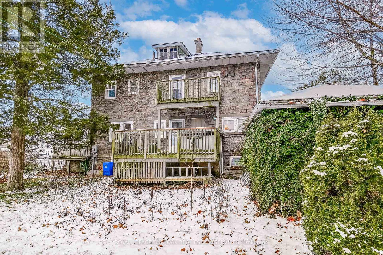 203 Broad Street W, Haldimand, ON - Outdoor