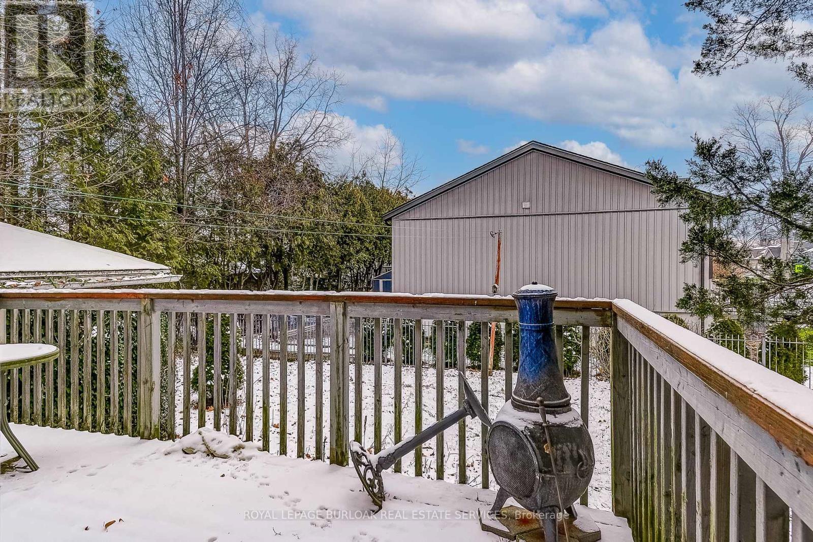 203 Broad Street W, Haldimand, ON - Outdoor