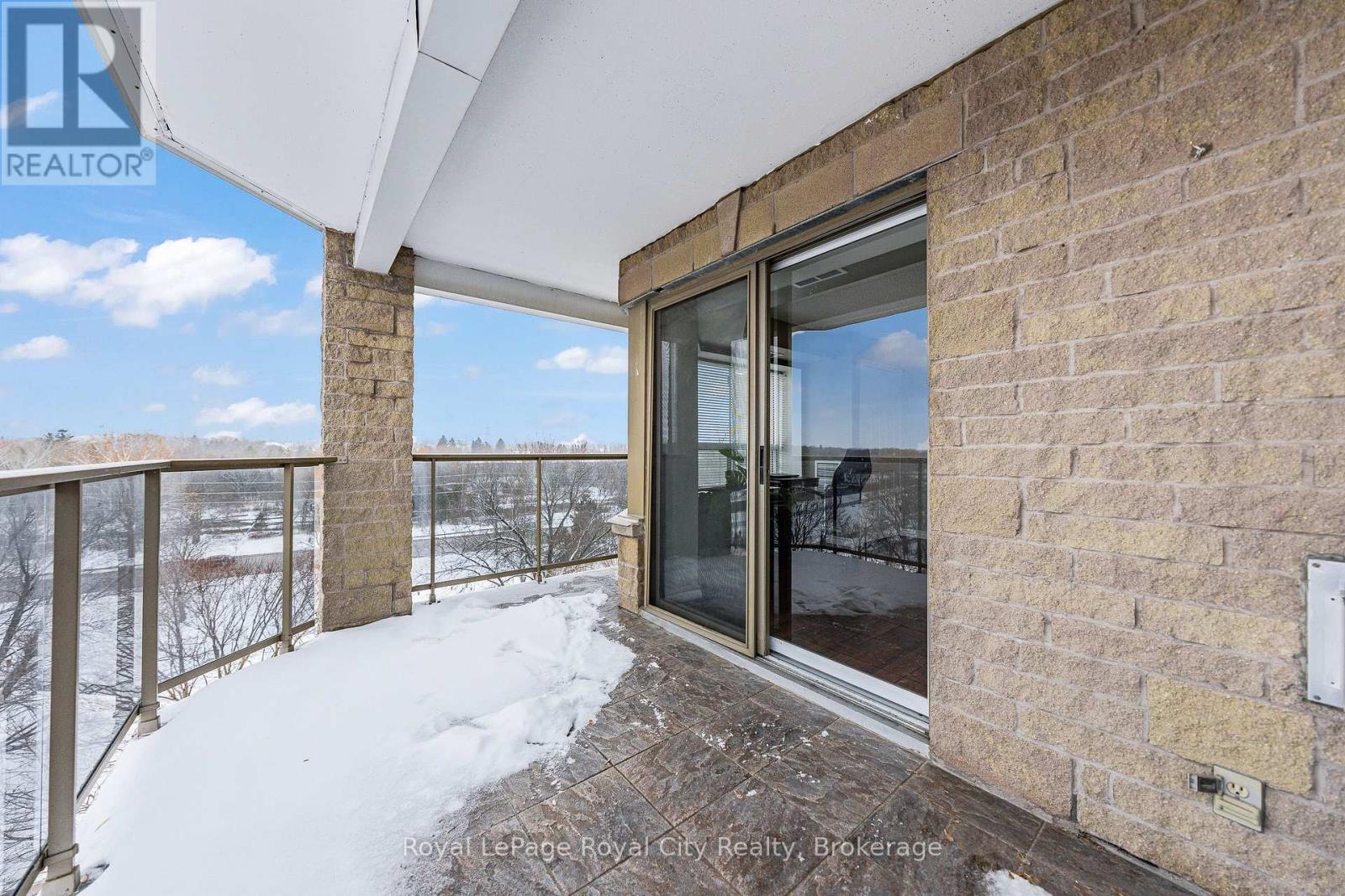 701 - 281 Bristol Street, Guelph (Junction/Onward Willow), ON - Outdoor With Balcony With Exterior