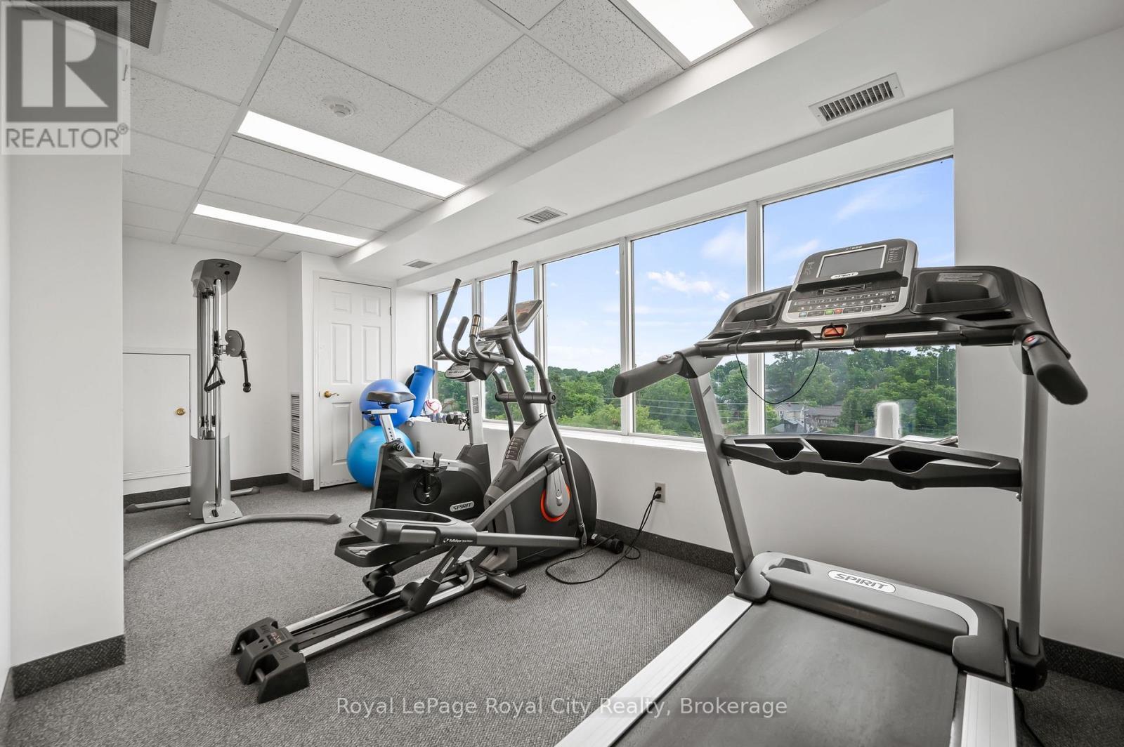 Exercise Room - 701 - 281 Bristol Street, Guelph (Junction/Onward Willow), ON - Indoor Photo Showing Gym Room