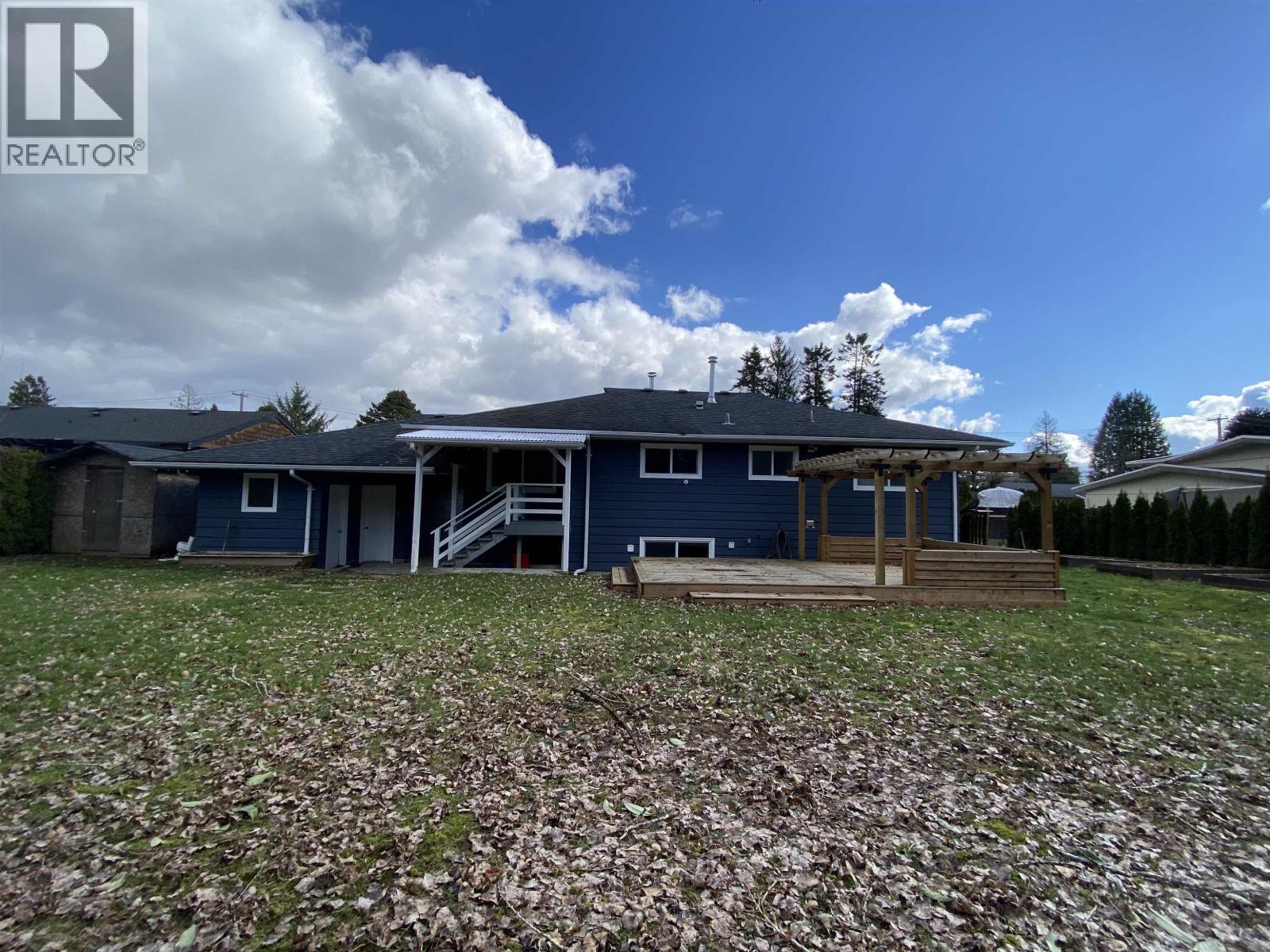 Main House 12085 York Street, Maple Ridge, BC - Outdoor