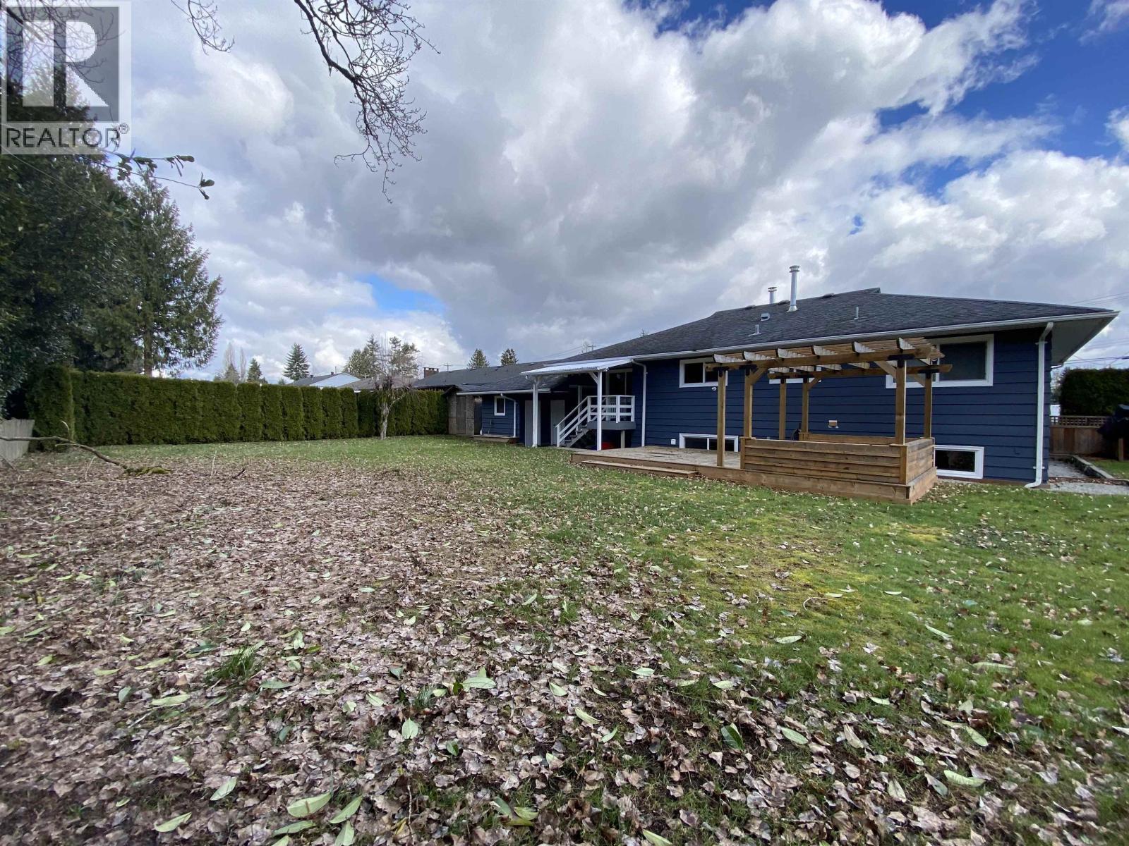 Main House 12085 York Street, Maple Ridge, BC - Outdoor