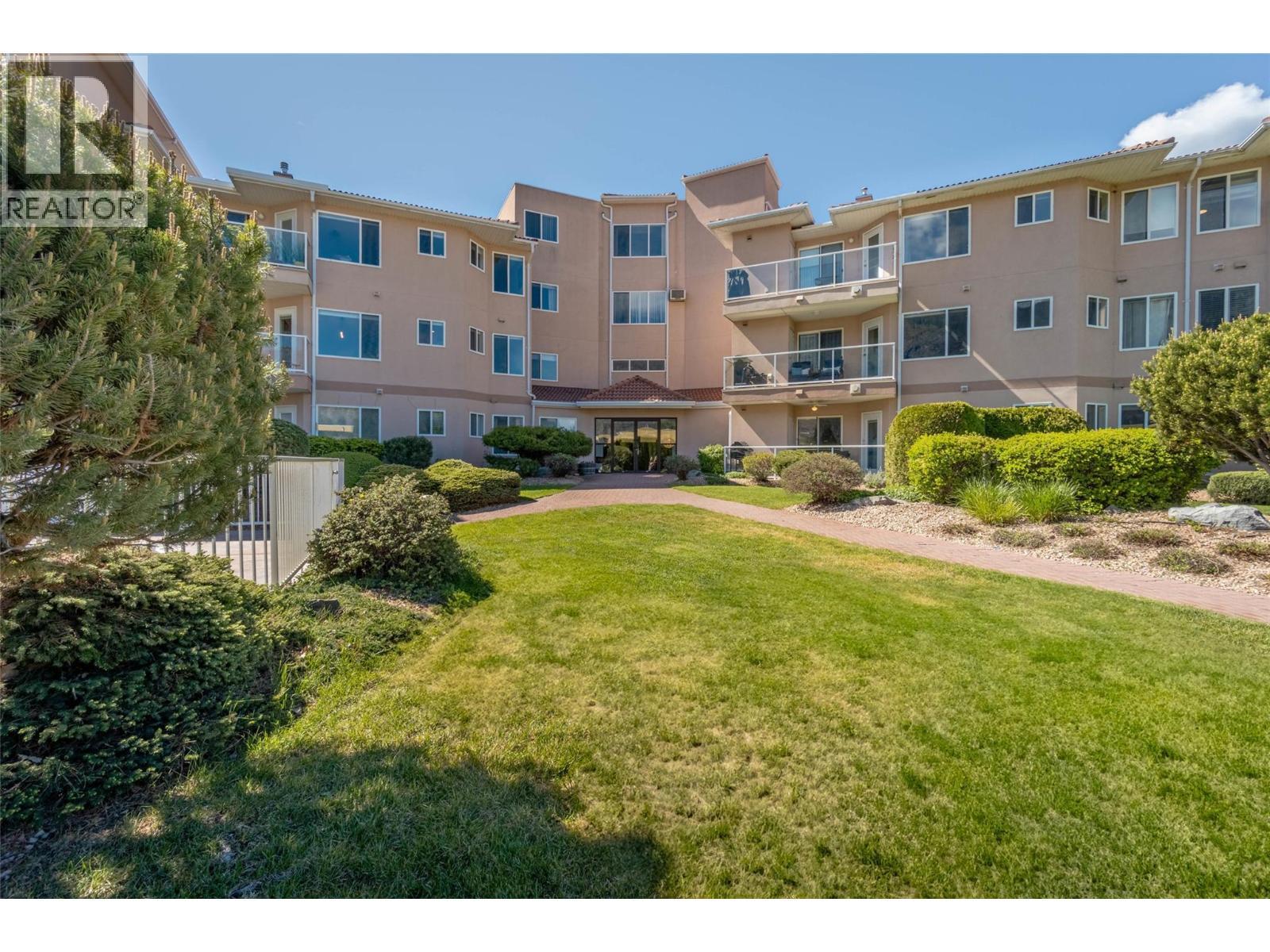 6805 Cottonwood Drive Unit# 206, Osoyoos, BC - Outdoor With Balcony