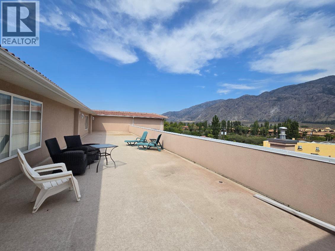 6805 Cottonwood Drive Unit# 206, Osoyoos, BC - Outdoor