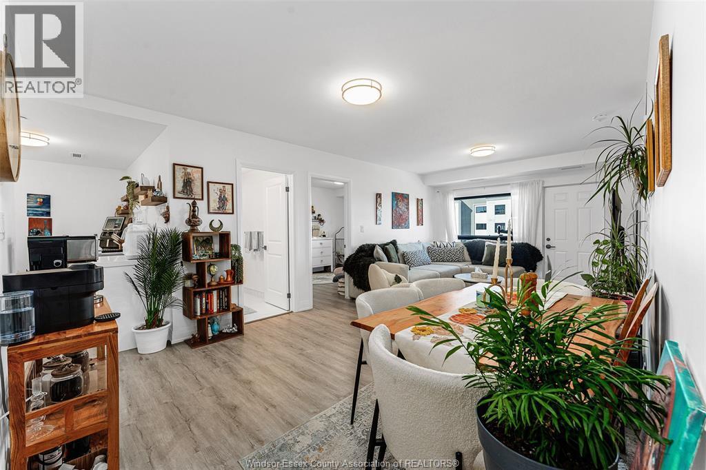 3370 Stella Crescent Unit# 327, Windsor, ON - Indoor