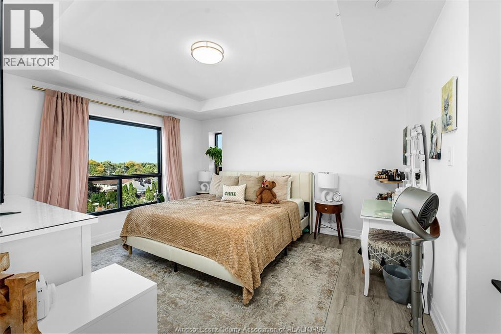 3370 Stella Crescent Unit# 327, Windsor, ON - Indoor Photo Showing Bedroom