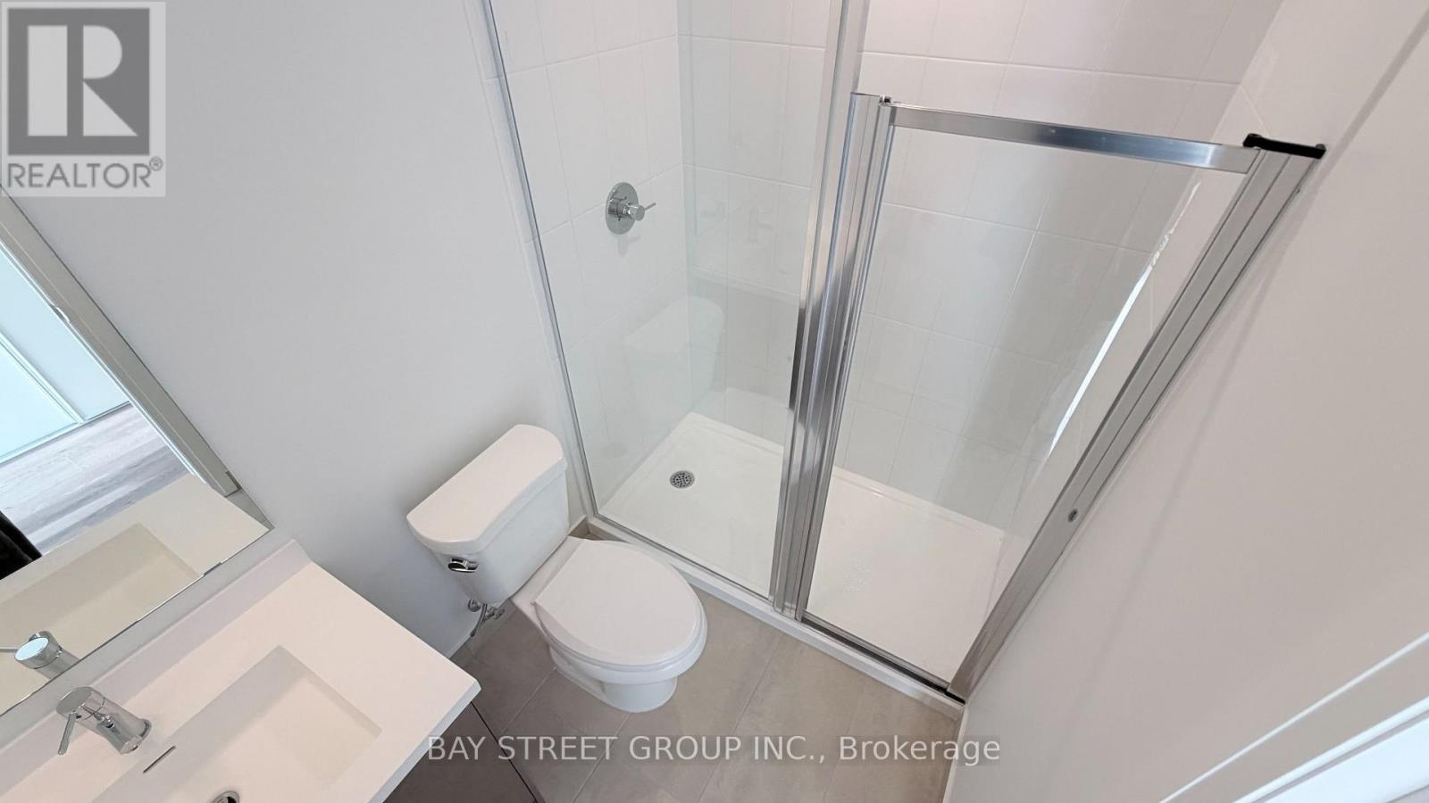 617 - 412 Silver Maple Road, Oakville, ON - Photo Showing Bathroom