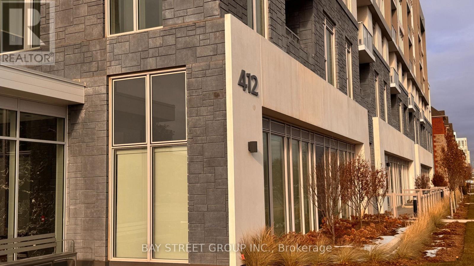 617 - 412 Silver Maple Road, Oakville, ON -