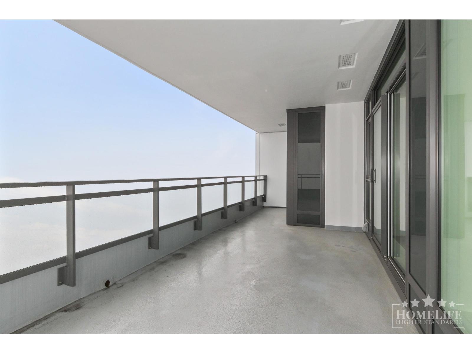 3108 13675 107A Avenue, Surrey, BC - With Balcony With Exterior