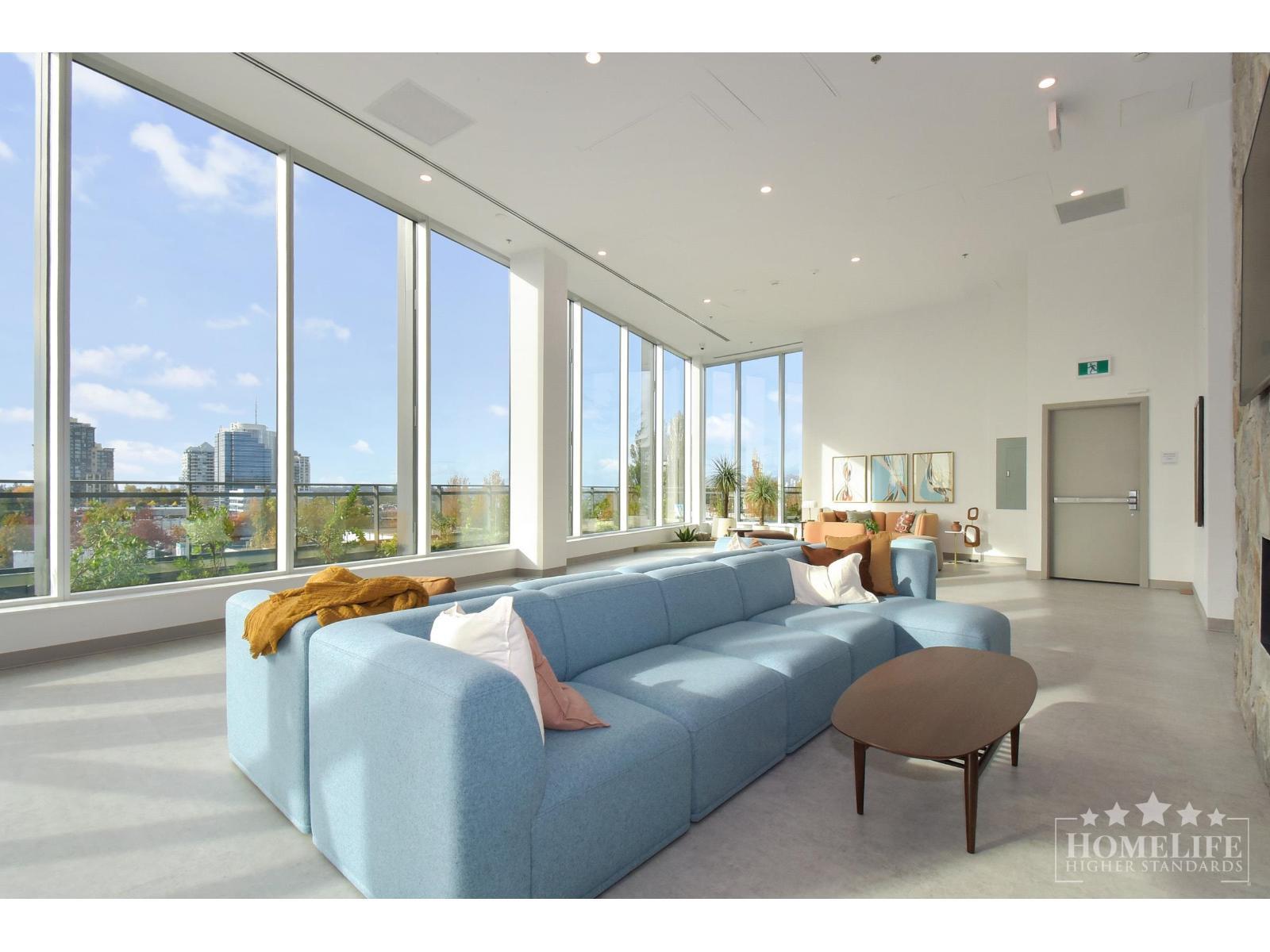 3108 13675 107A Avenue, Surrey, BC - Indoor Photo Showing Living Room