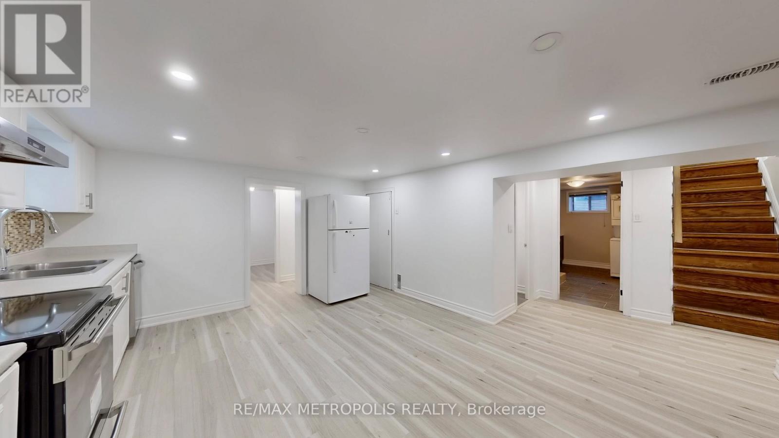 Bsmt - 14 Furlong Court, Toronto, ON - Indoor