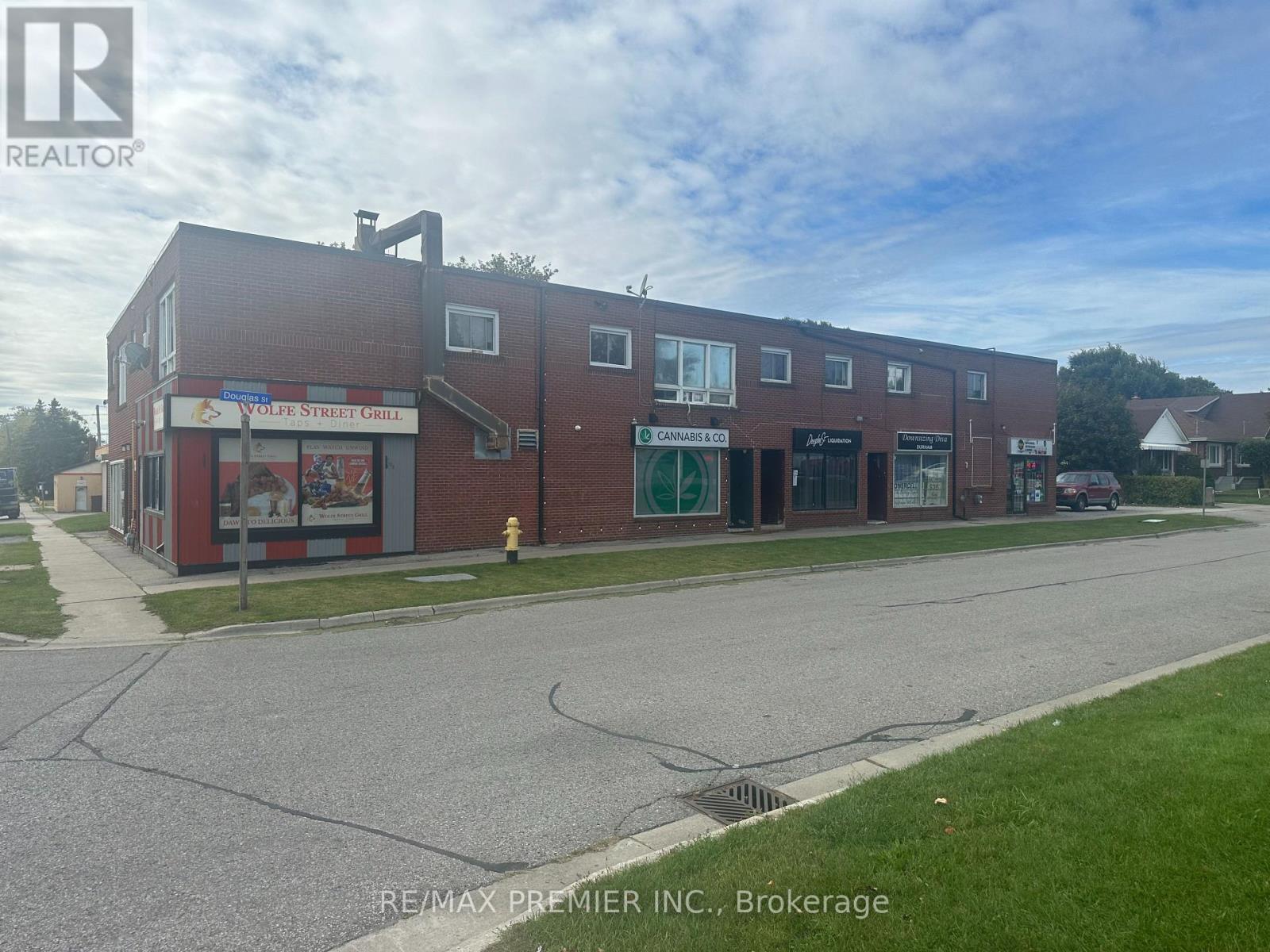 1 - 92 Wolfe Street, Oshawa, ON - Outdoor