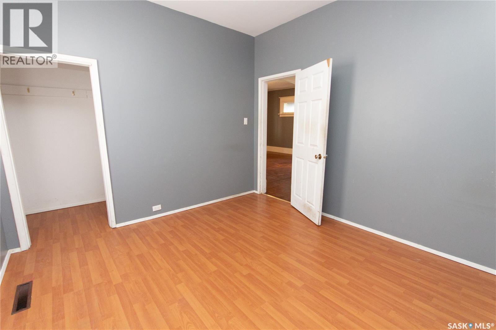 1131 104Th Street, North Battleford, SK - Indoor Photo Showing Other Room