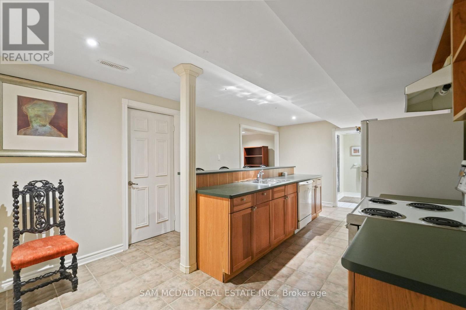 4873 Forest Hill Drive, Mississauga, ON - Indoor