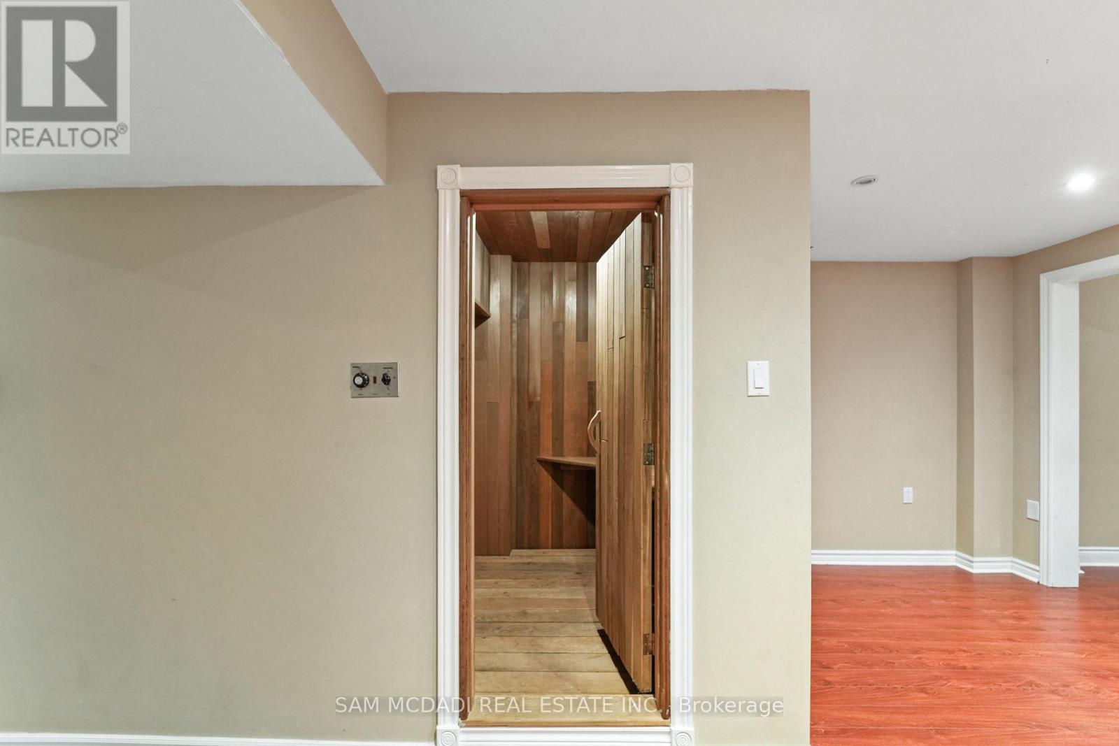 4873 Forest Hill Drive, Mississauga, ON - Photo Showing Other Room