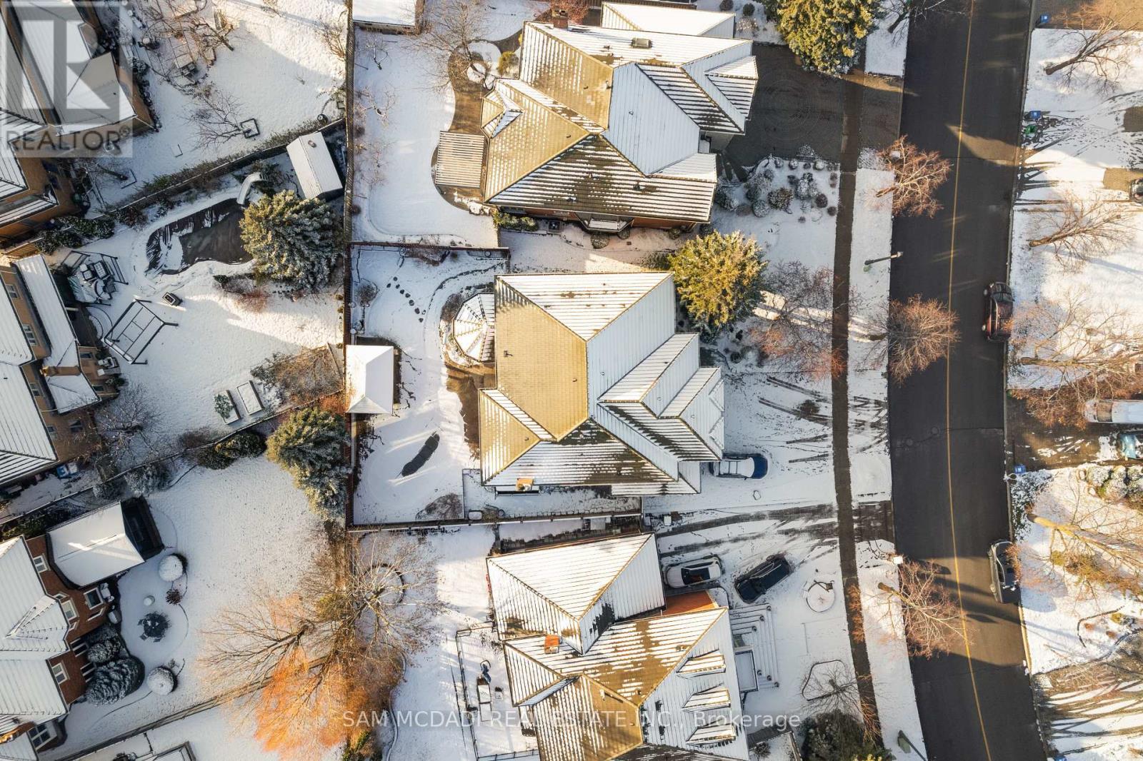 4873 Forest Hill Drive, Mississauga, ON - Outdoor