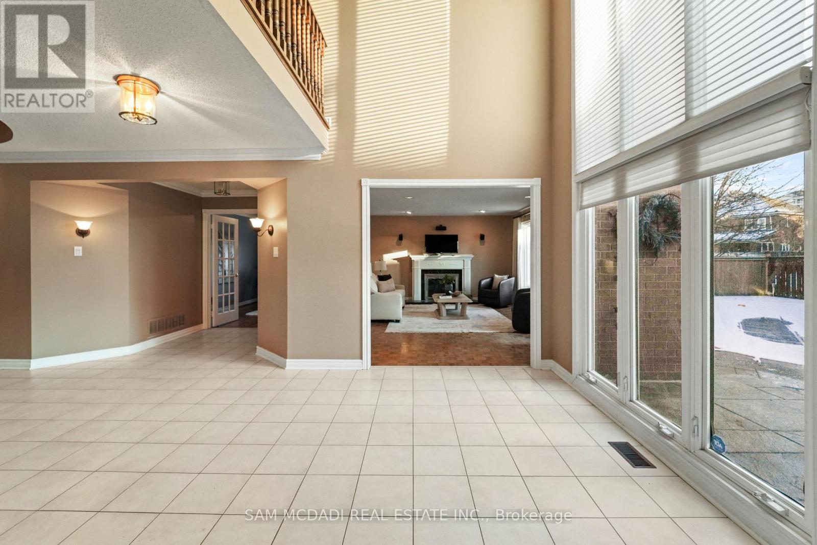 4873 Forest Hill Drive, Mississauga, ON - Indoor Photo Showing Other Room