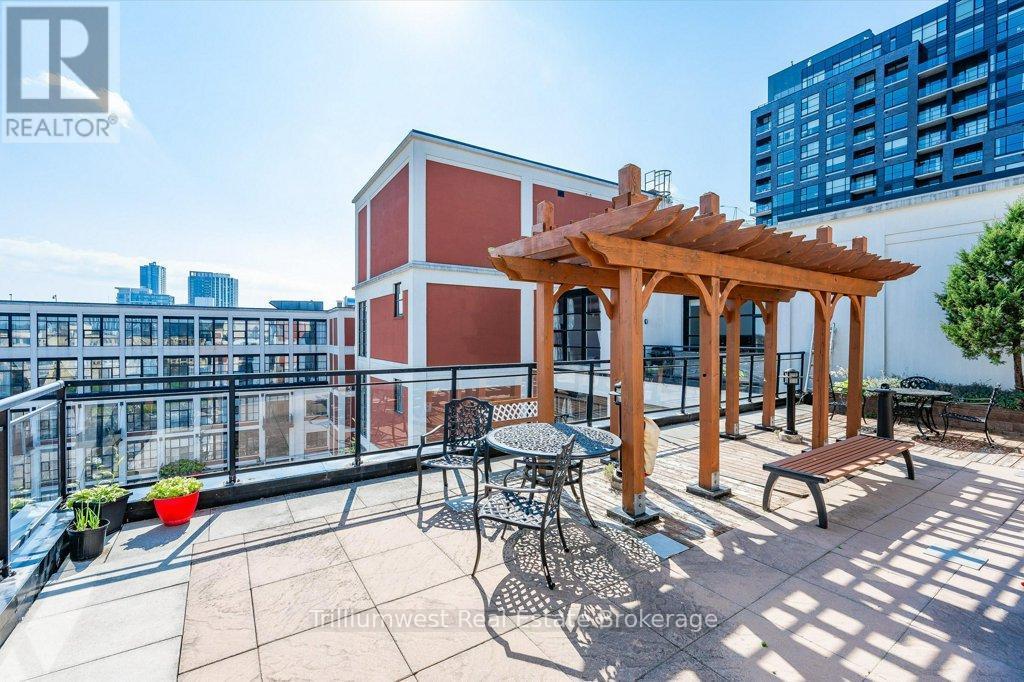 524 - 410 King Street W, Kitchener, ON - Outdoor With Deck Patio Veranda